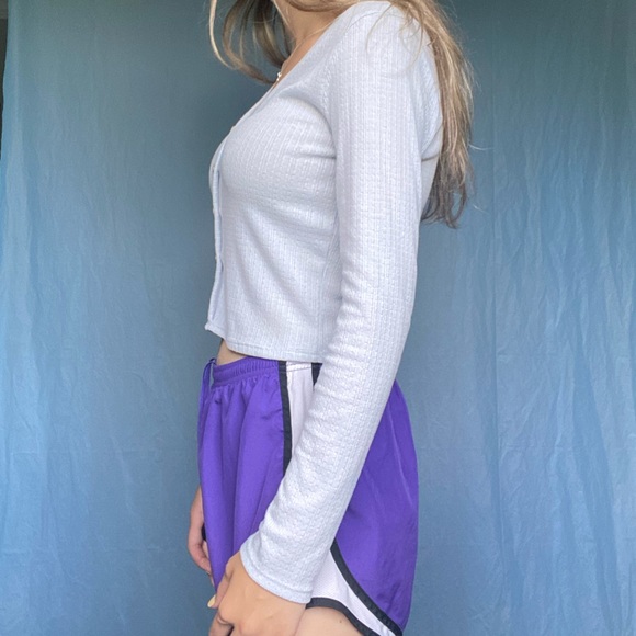 Donating soon!! Caution To The Wind Button Blueish Longsleeve Top - Picture 9 of 12